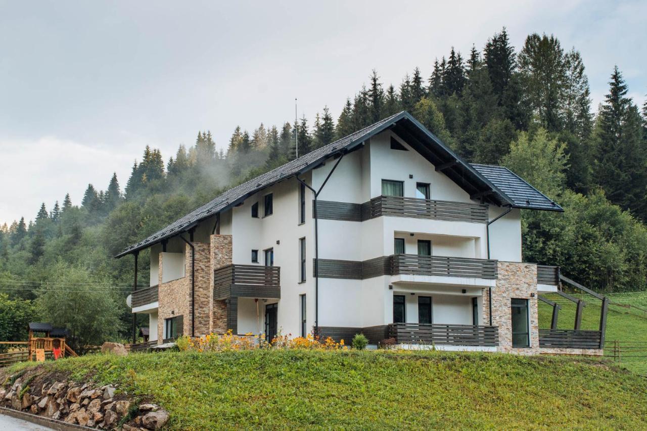 Comoara Raraului Câmpulung Moldovenesc Exteriör bild