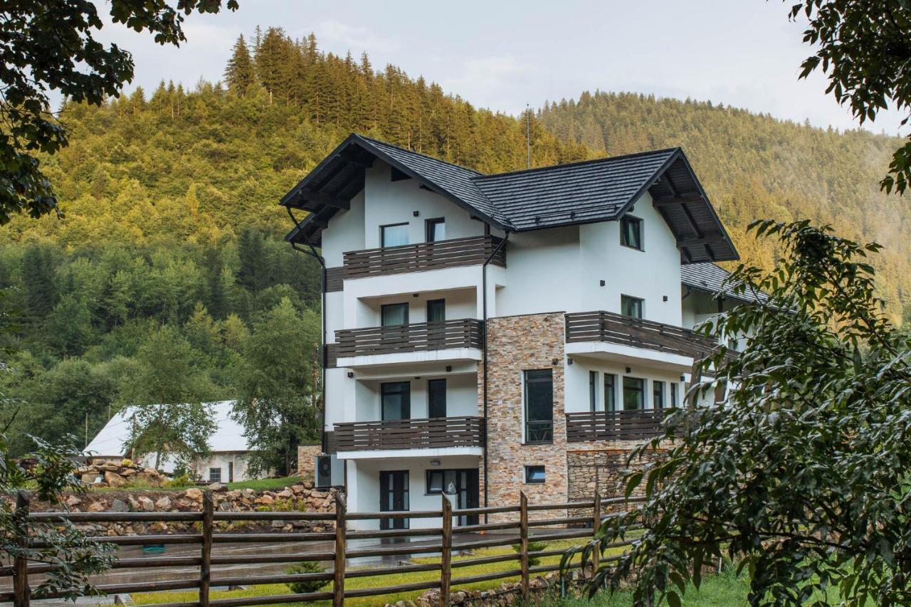 Comoara Raraului Câmpulung Moldovenesc Exteriör bild